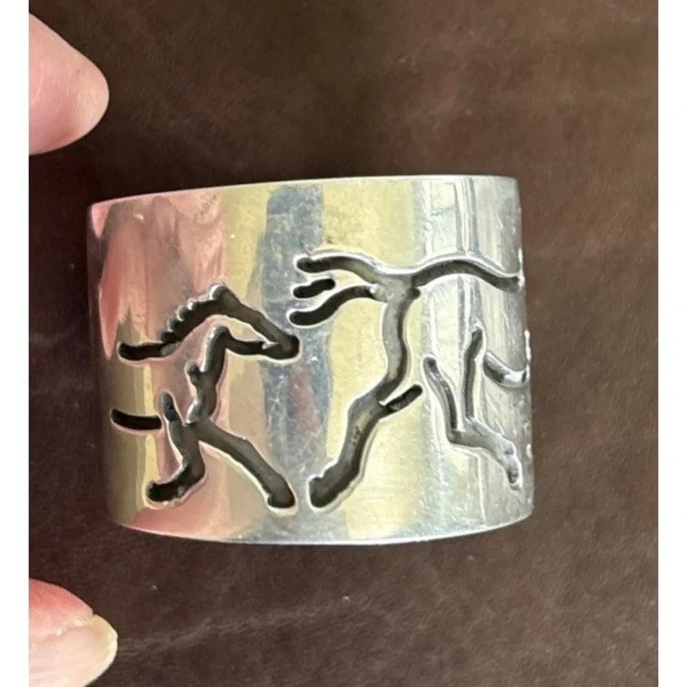 Napkin Rings Metal Silvertone Southwestern‎ Running Horses Western Cowboy Set 5
